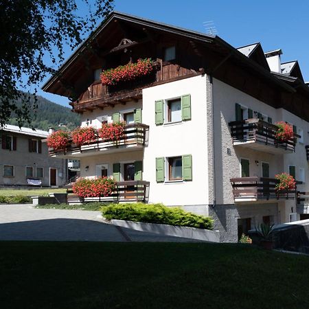Casa Le Rondini Apartment วัลดิซอตโต ภายนอก รูปภาพ