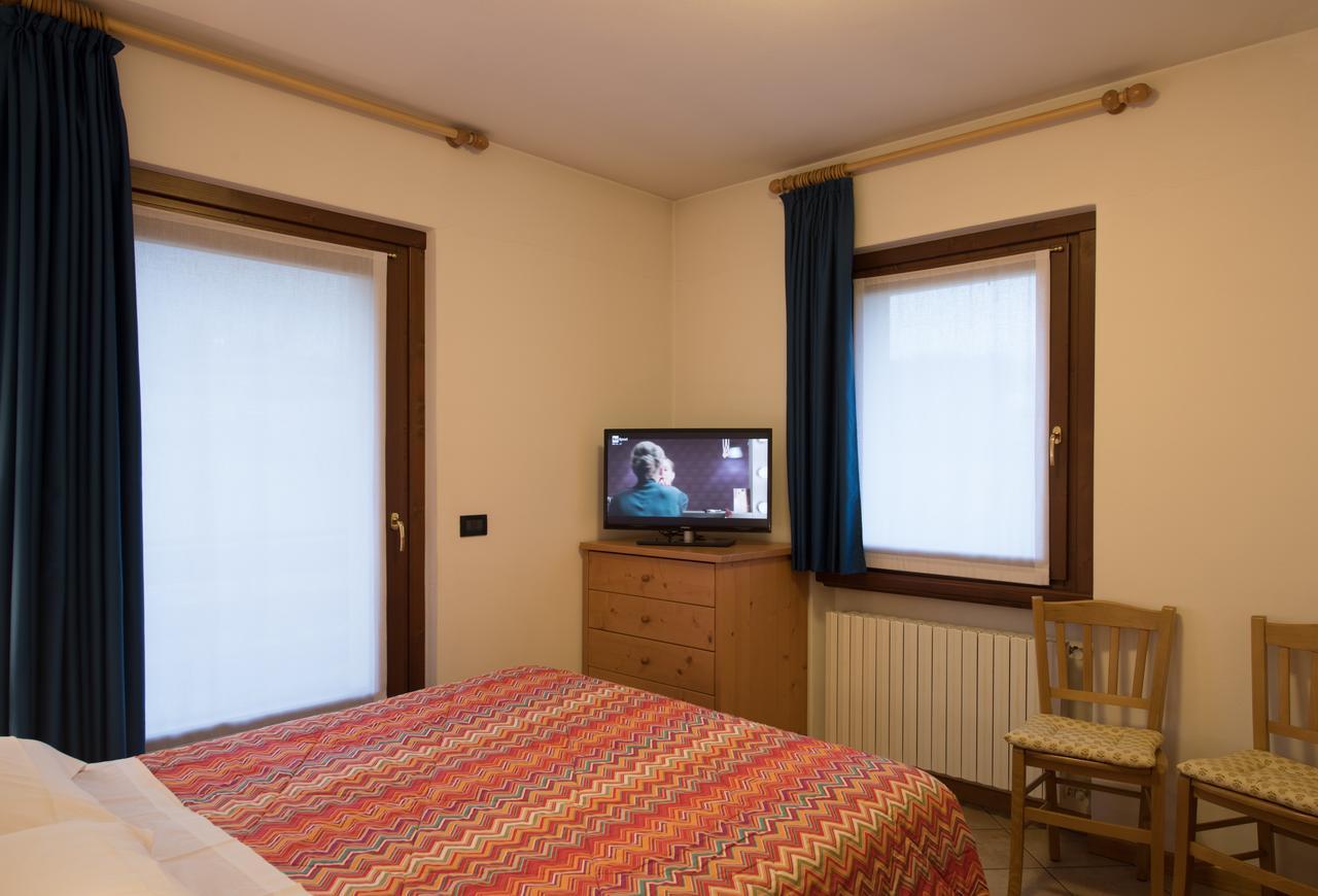 Casa Le Rondini Apartment วัลดิซอตโต ภายนอก รูปภาพ
