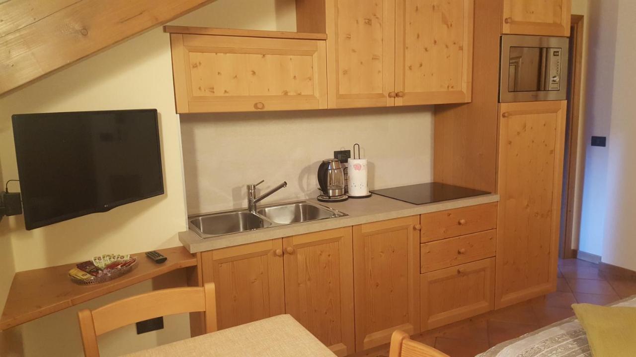 Casa Le Rondini Apartment วัลดิซอตโต ภายนอก รูปภาพ