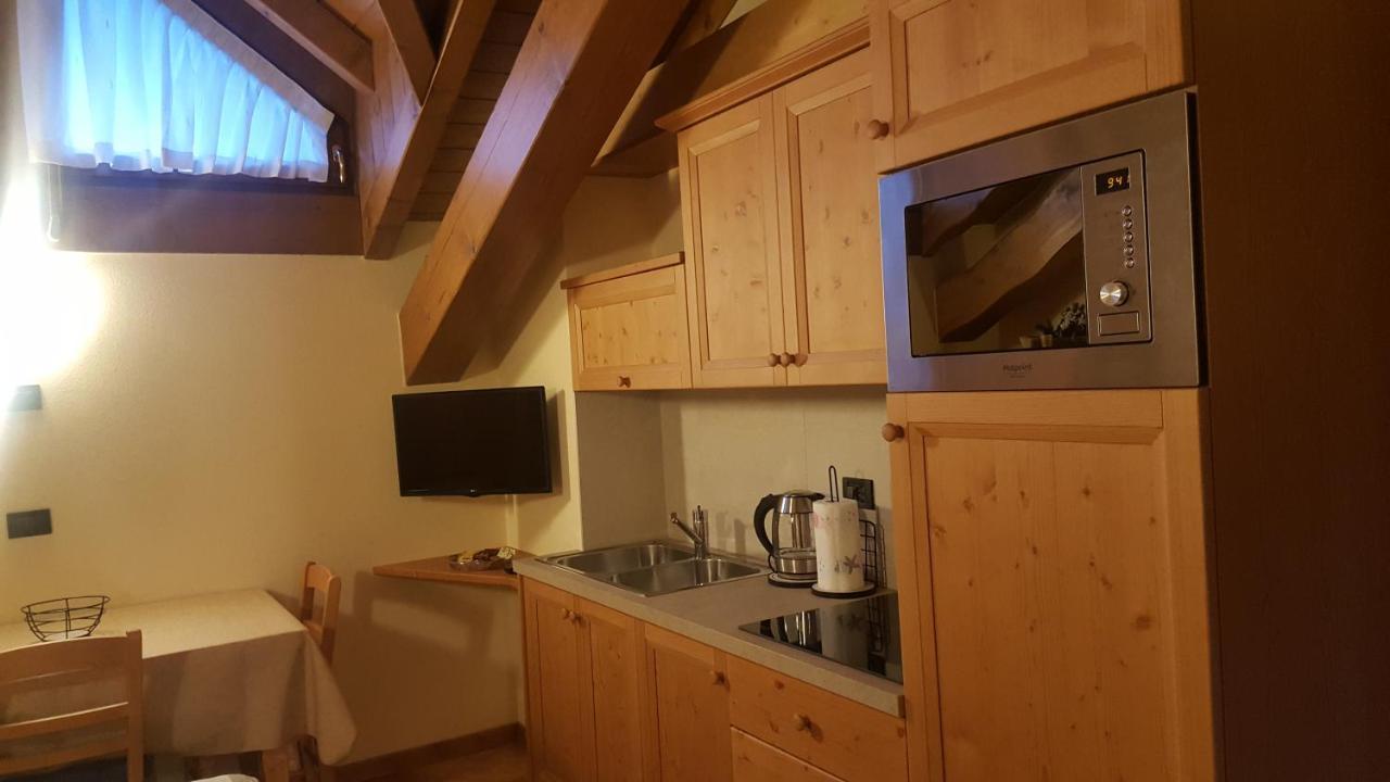 Casa Le Rondini Apartment วัลดิซอตโต ภายนอก รูปภาพ