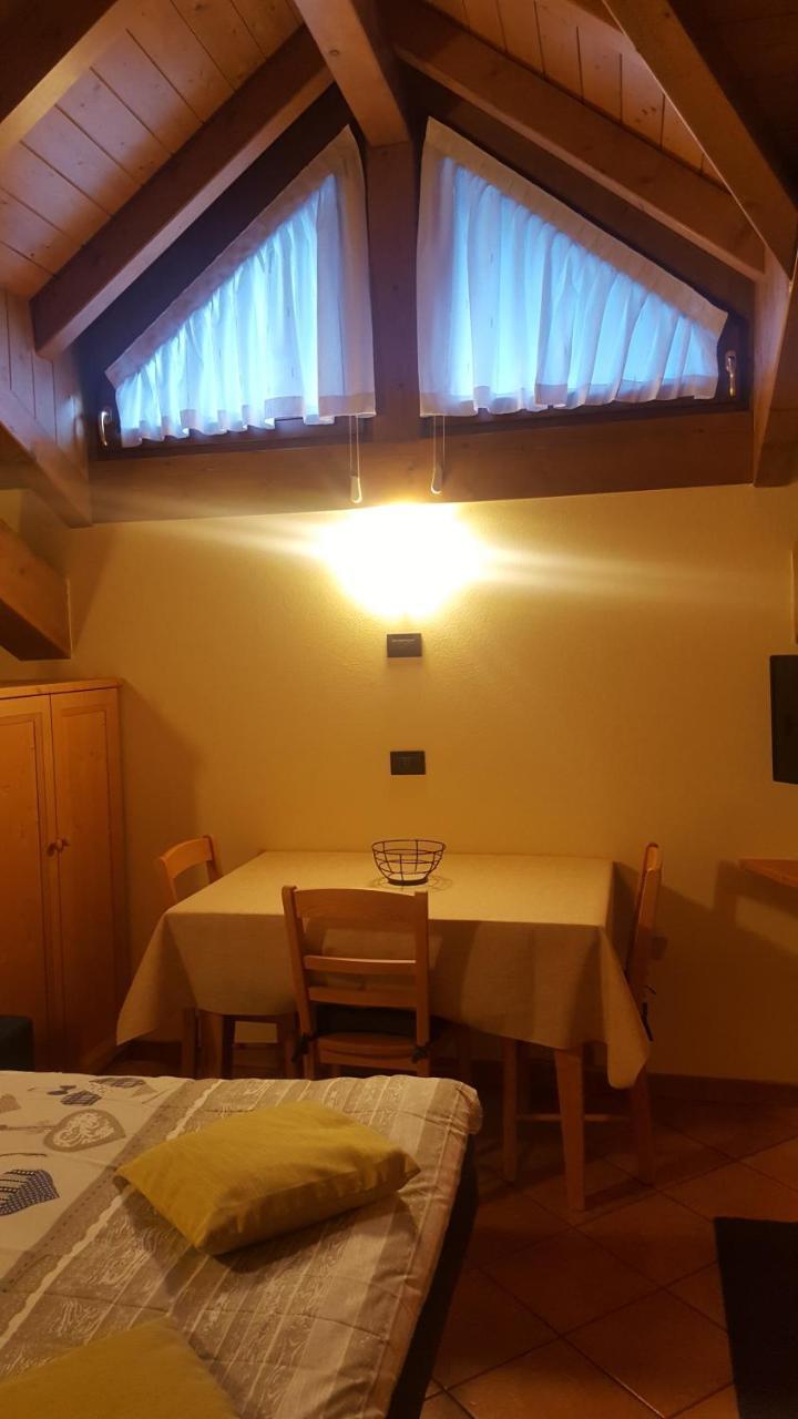 Casa Le Rondini Apartment วัลดิซอตโต ภายนอก รูปภาพ