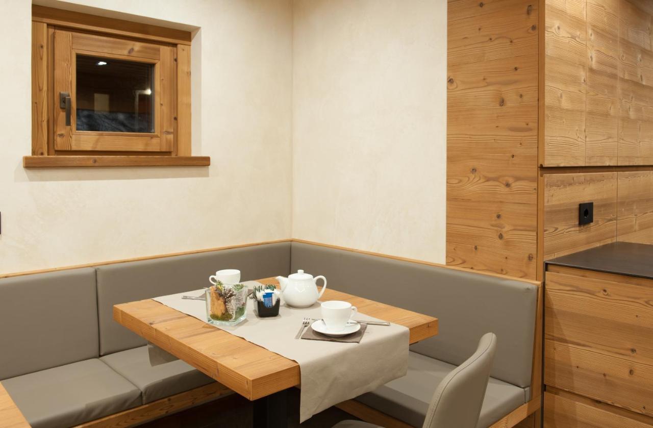 Casa Le Rondini Apartment วัลดิซอตโต ภายนอก รูปภาพ